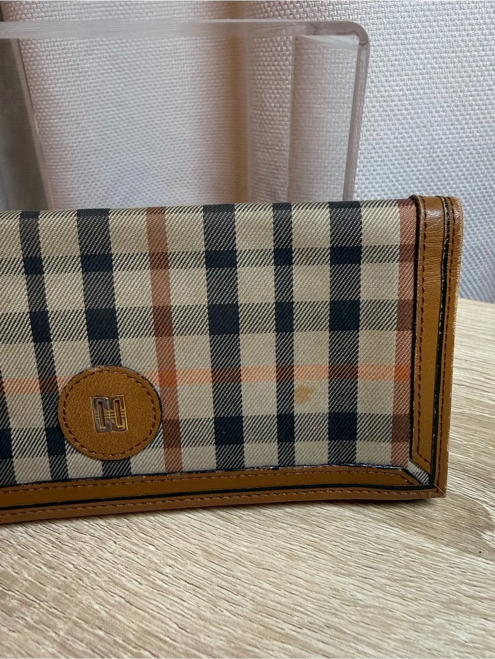 daks England Plaid Pattern checkbook Wallet with Tan Trim